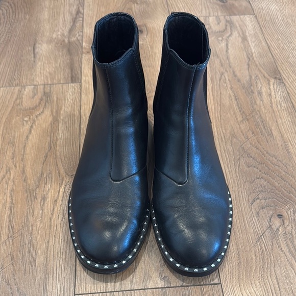 Ash Women’s Wino Ankle Bootie Black Leather Studded Rim Size 7.5 / EU 38 - Picture 1 of 9